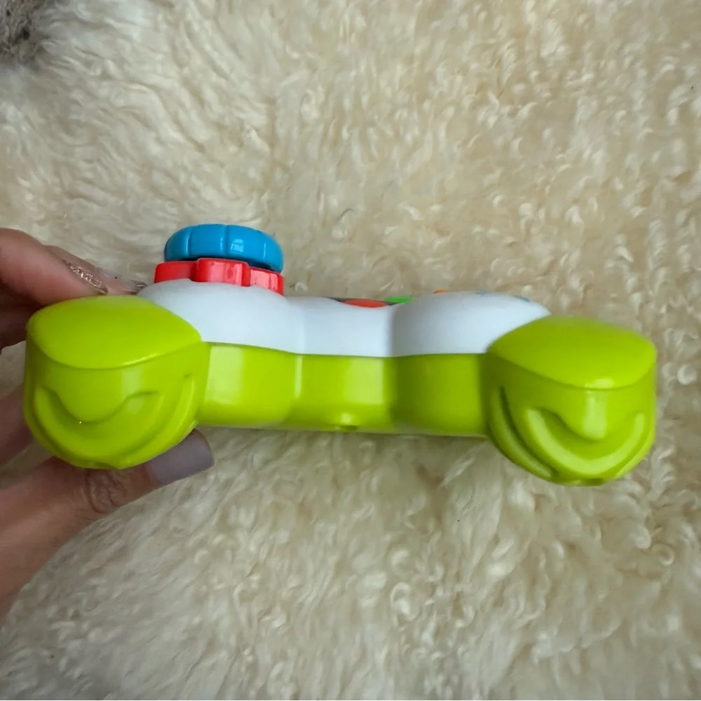 Fisher-Price Laugh & Learn Game & Learn Controller Musical Baby Toy